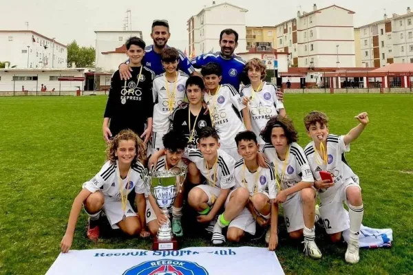topatleten verzamelen zich voor de training van het nationaal vrouwenteam 2026 om zich voor te bereiden op komende wedstrijden en kampioenschappen.