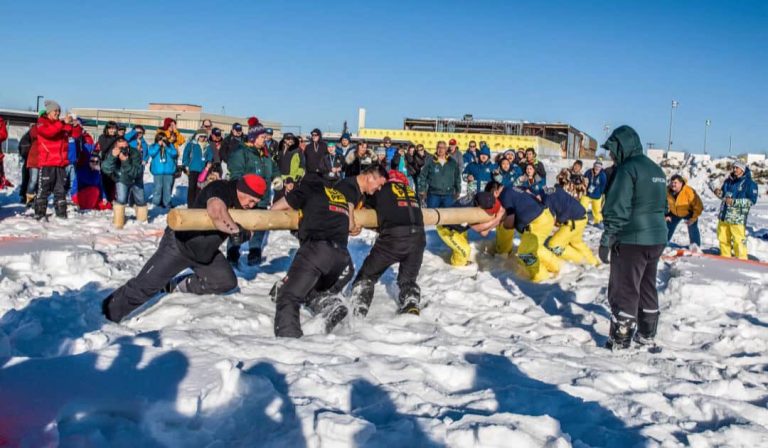 ontdek de arctic winter games: een spannende combinatie van competitie en kameraadschap in het hart van de winterse arctische wereld.