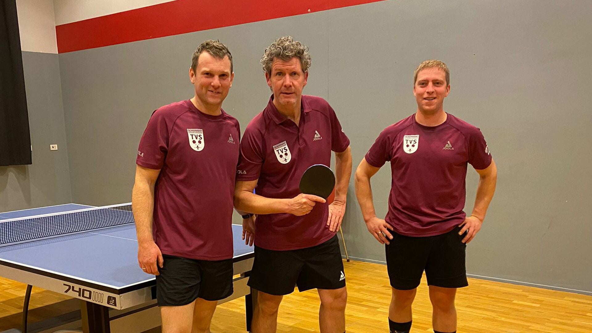 doe mee aan het spannende campus tafeltennis kampioenschap en test je vaardigheden tegen andere studenten. schrijf je nu in voor een sportieve uitdaging!