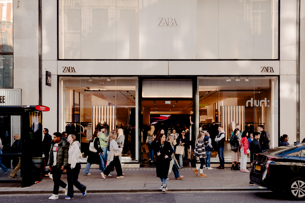 kaylie ray vertelt over haar virale botsing in arizona en deelt haar ervaringen en inzichten.