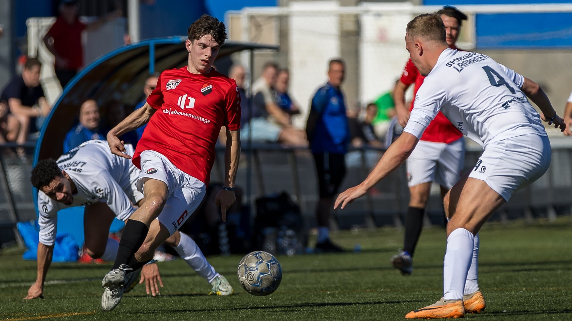 ontdek de tv-gids, zenders en uitslagen voor het sec-toernooi 2026 mannen. blijf op de hoogte van alle wedstrijden en live-uitzendingen.