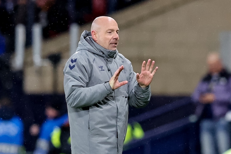 ontdek de winstkansen van zwitserland tegen wales, bosnië en italië tegenover noord-ierland in het wk 2026. analyse en voorspellingen voor elke wedstrijd.