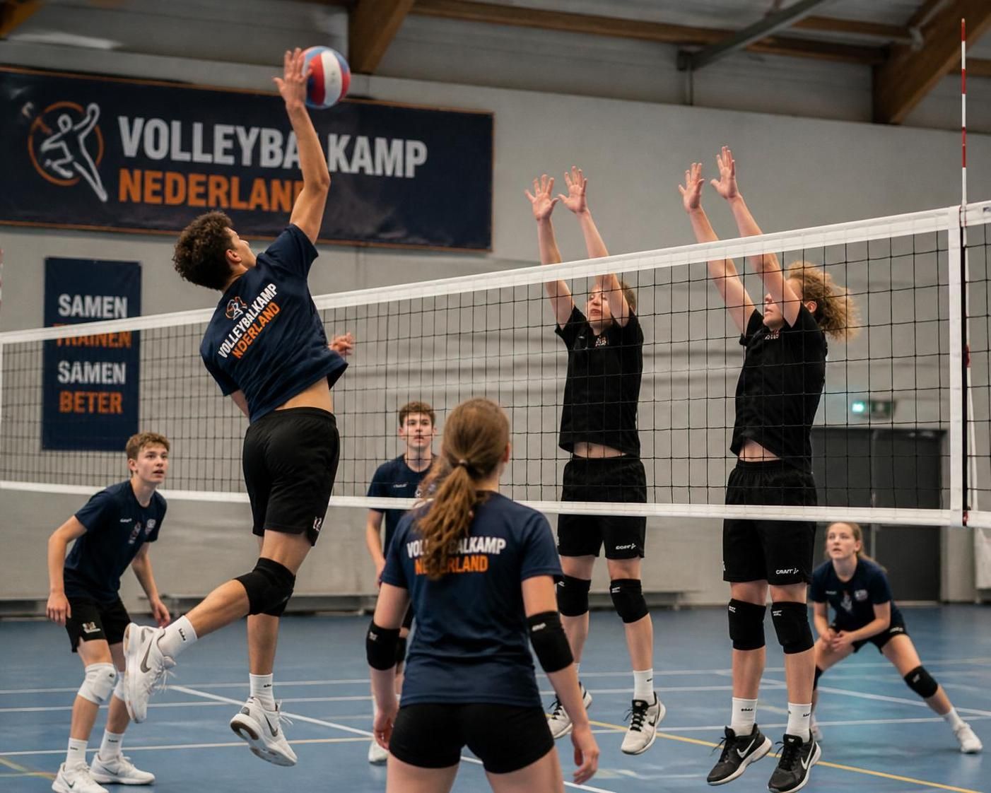 ontdek de twee spannende volleybalkampen die volgende week gepland zijn voor spelers van alle niveaus. schrijf je snel in en verbeter je vaardigheden terwijl je plezier hebt!